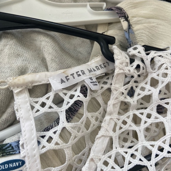 After Market White Blouse - Picture 3 of 3